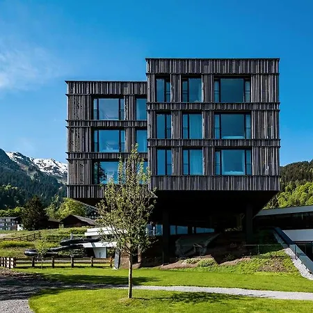 Montafon トシャググンス
